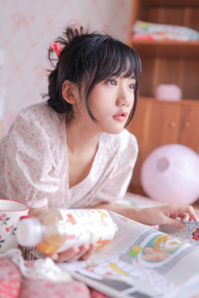 艳妇臀荡乳欲伦小说txt下载